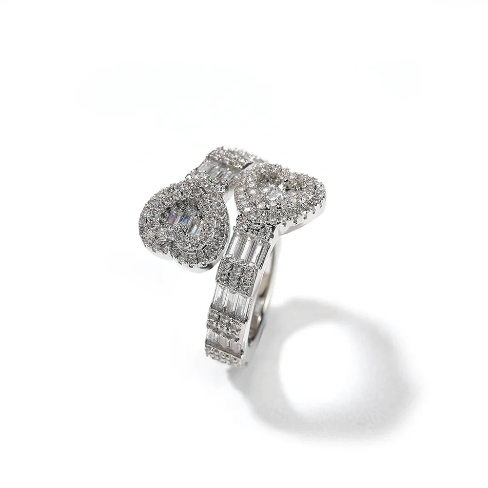 Vioraia Radiating Twin Hearts Ring