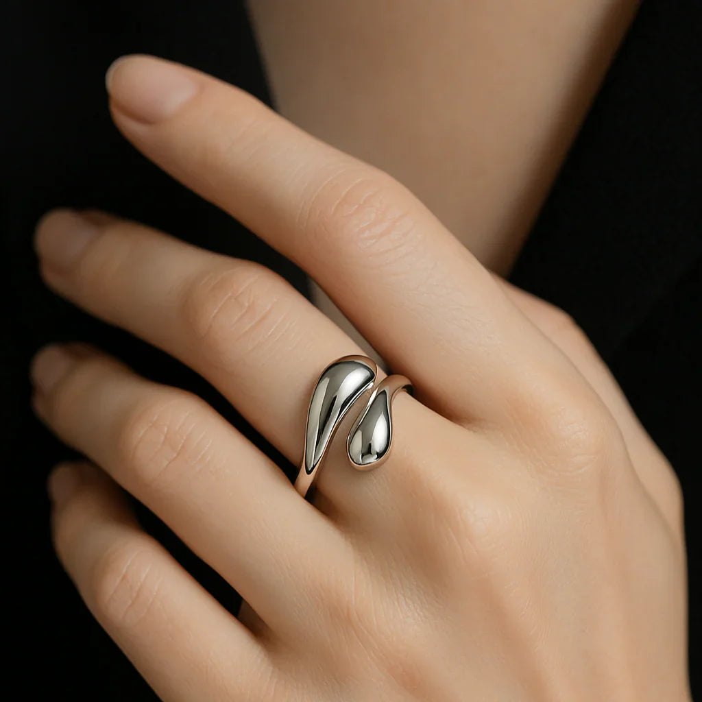 Vioraia Clara open Ring