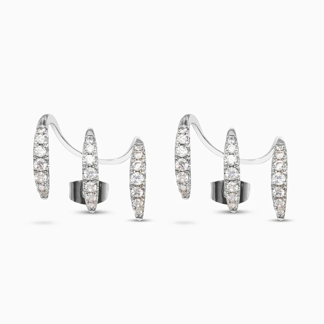 Vioraia Sparkling Three-Claw Earrings