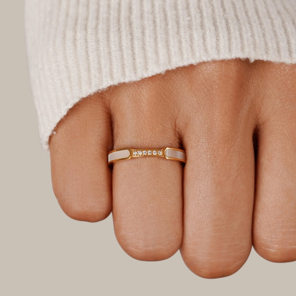 Vioraia Mother Of Pearl & Crystal Ring