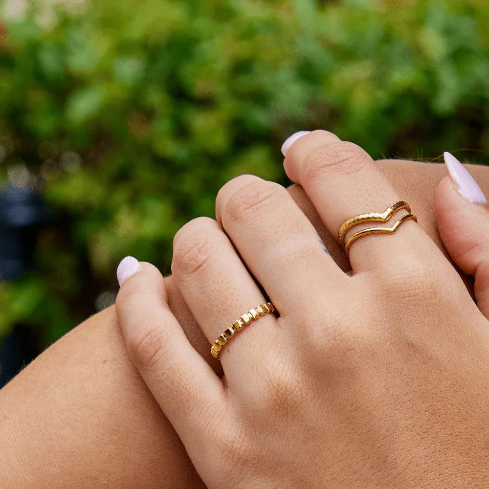 Vioraia Callie Gold Band Ring