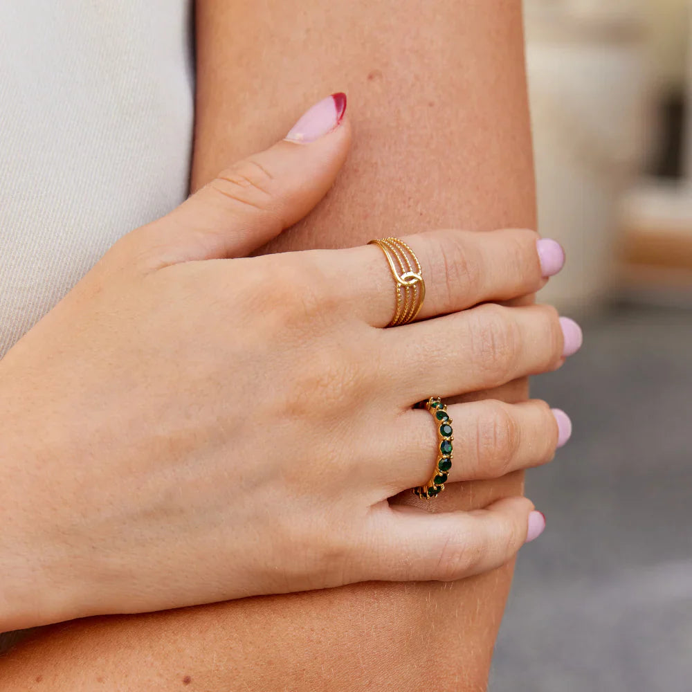 Vioraia Seoul Twisted Ring