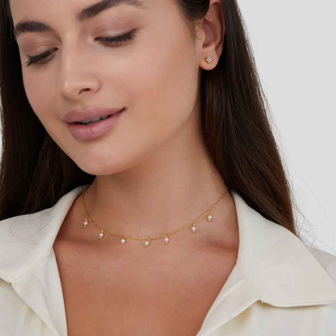 Vioraia Laila 18k Gold Pearl Necklace