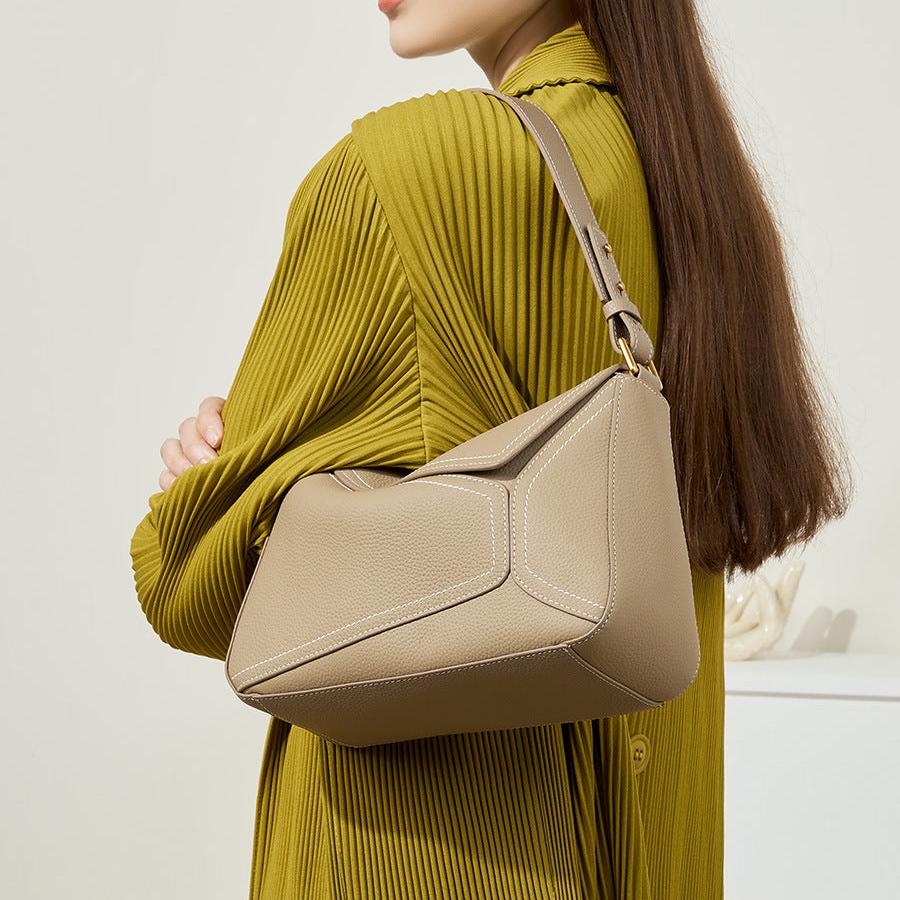 Vioraia Susanne Shoulder Bag