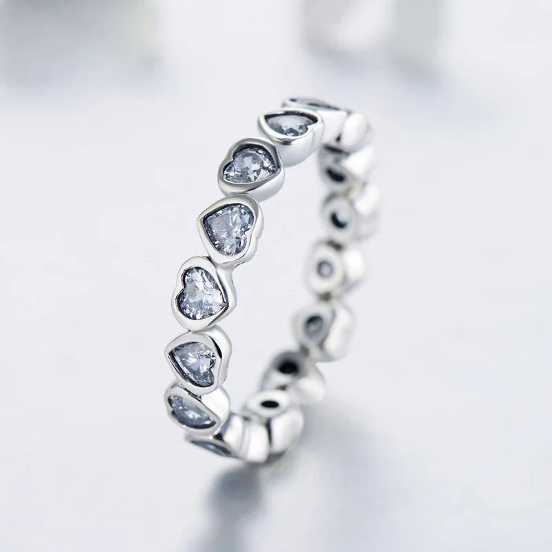 Vioraia Darling Devotion Ring