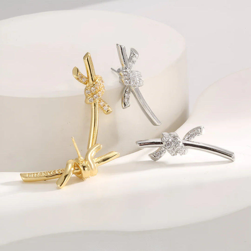 Vioraia Lyra Twist Climber Earrings