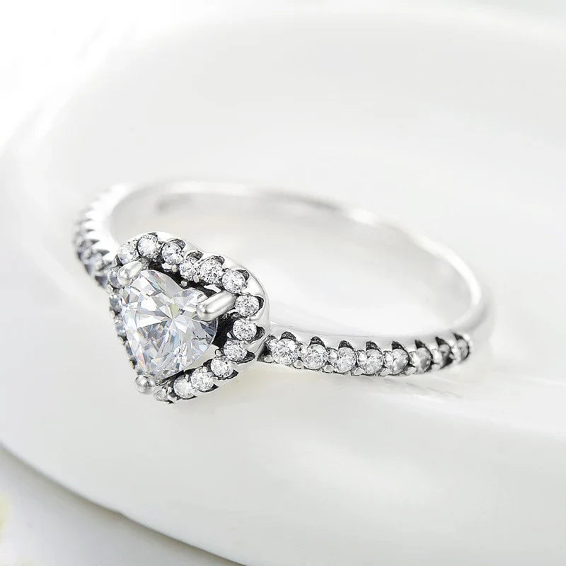 Vioraia B  Hearts Ring