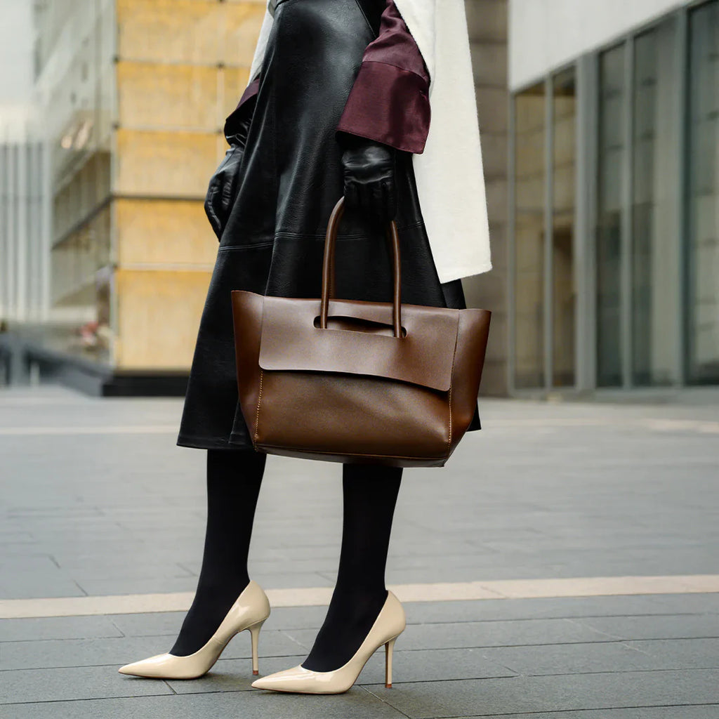 Vioraia Katherine Retro Tote Bag