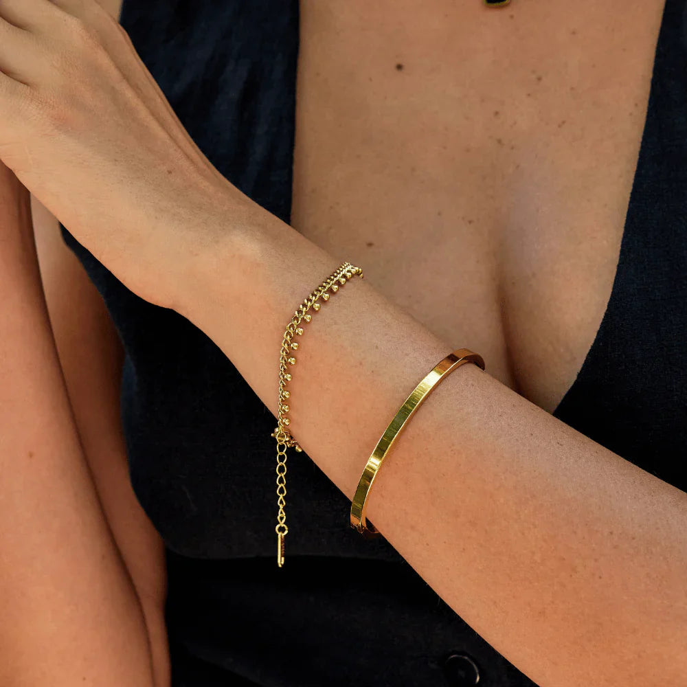 Vioraia Brie Cuban Chain Droplet Bracelet