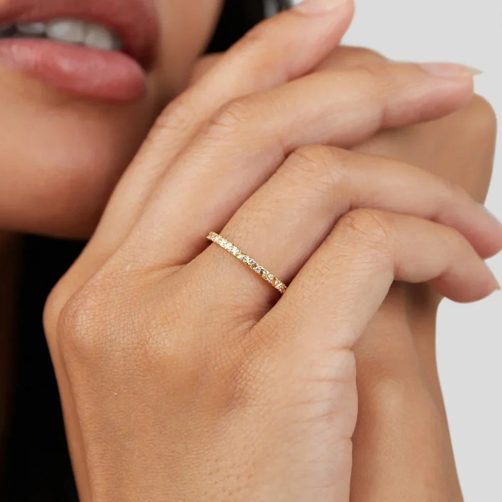 Vioraia Arquette Gold & Crystal Band Ring